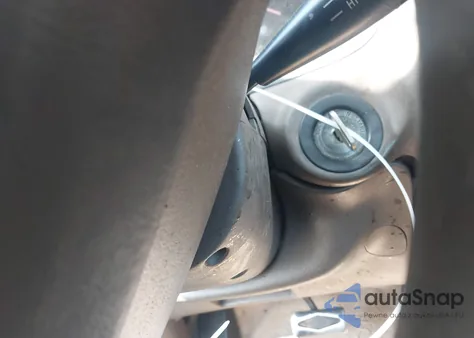 1997 Toyota Corolla Dx z USA, uszkodzony, nr VIN 1NXBB02E2VZ591343